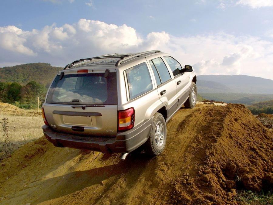  Jeep Grand Cherokee Laredo 1998 года  (фото 9 из 9)